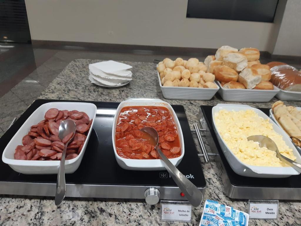 Astron Suites Sao Jose Dos Pinhais By Nobile المظهر الخارجي الصورة