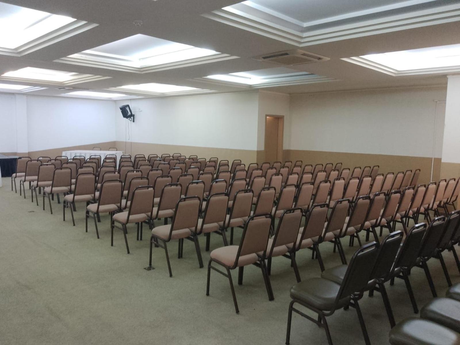 Astron Suites Sao Jose Dos Pinhais By Nobile المظهر الخارجي الصورة