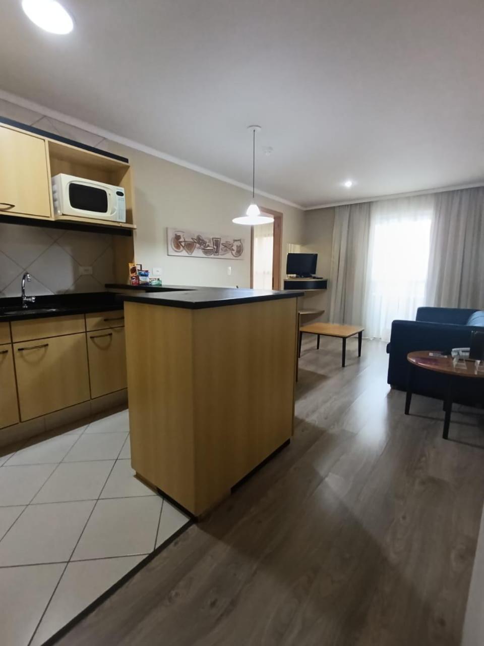 Astron Suites Sao Jose Dos Pinhais By Nobile المظهر الخارجي الصورة