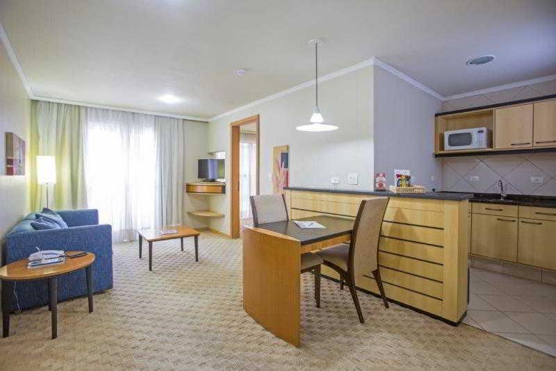 Astron Suites Sao Jose Dos Pinhais By Nobile المظهر الخارجي الصورة