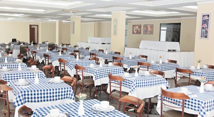 Astron Suites Sao Jose Dos Pinhais By Nobile المظهر الخارجي الصورة