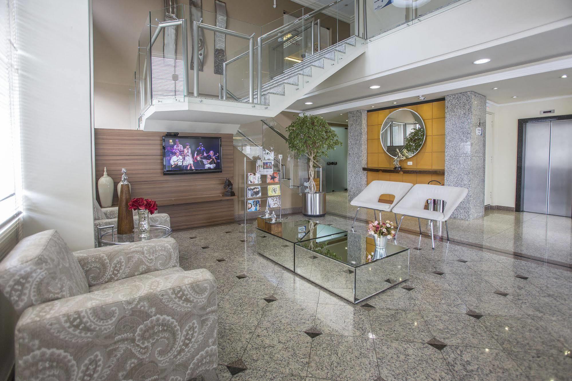 Astron Suites Sao Jose Dos Pinhais By Nobile المظهر الخارجي الصورة